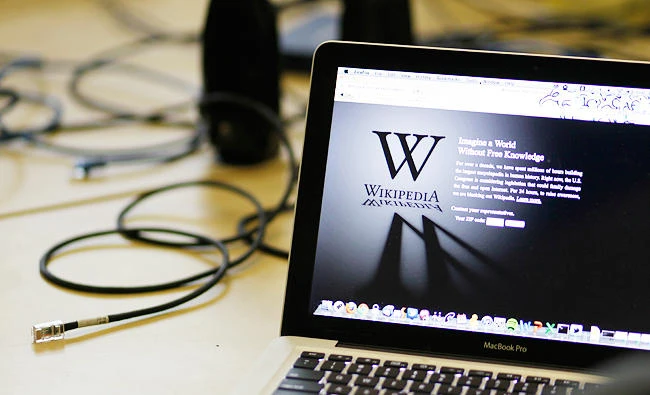 This Jan. 18, 2012 file photo, a blackout landing page is displayed on a laptop computer screen inside the "Anti-Sopa War Room" at the offices of the Wikipedia Foundation in San Francisco. (AP)
