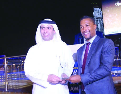 Maziad Alharbi, chief technology officer at Mobily, left, was honored with Operator CTO of the Year award
in Dubai on Monday.