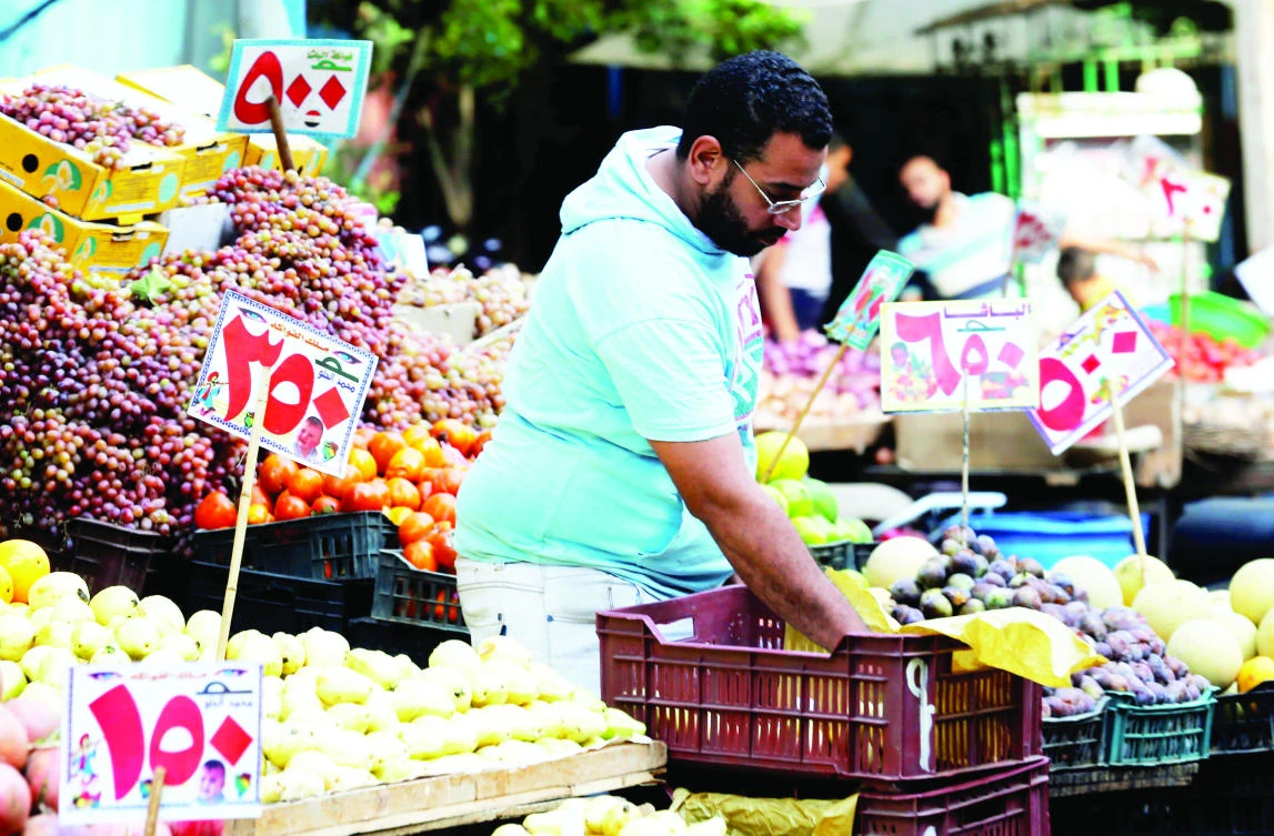 Import-dependent Egypt abandoned its currency peg to the US dollar on Nov. 3 and since then
the currency has depreciated roughly by half, causing prices of goods to soar. (Reuters)