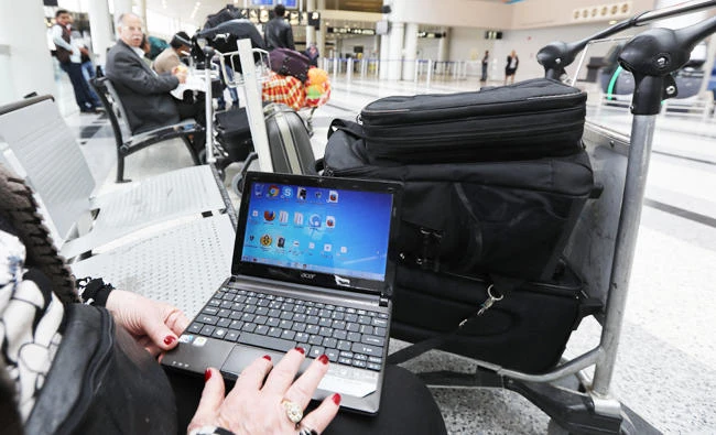 Top EU and US officials will hold talks on Friday over a possible US ban on carry-on computers on European flights to the US. (AFP)