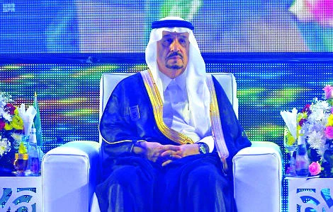 Riyadh Gov. Prince Faisal bin Bandar attends the convocation ceremony at Shaqra University in Riyadh on Monday.