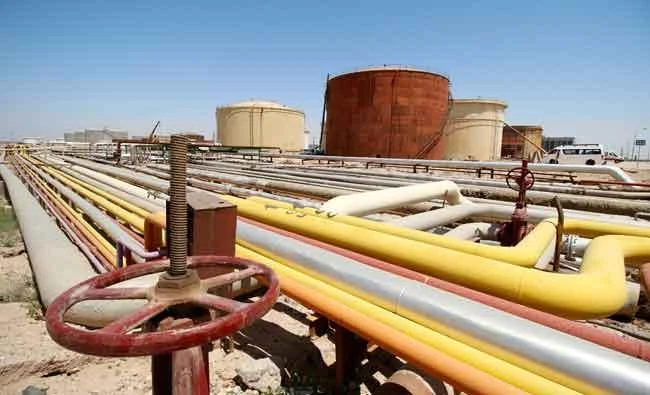 A view shows al-Shuaiba oil refinery in southwest Basra, Iraq, in this April 20, 2017 photo. (REUTERS)