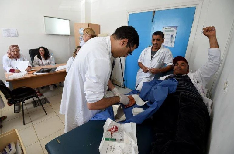 Tunisian public health sector struggles to heal itself.(AFP)