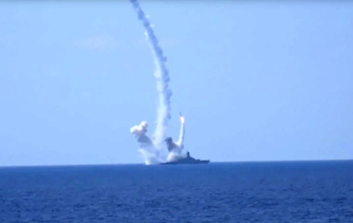 The Russian Defense Ministry says in a statement on Wednesday, May 31, 2017, that the Admiral Essen frigate and the Krasnodar submarine launched the missiles at Daesh targets in the area of the ancient city of Palmyra. (AP)