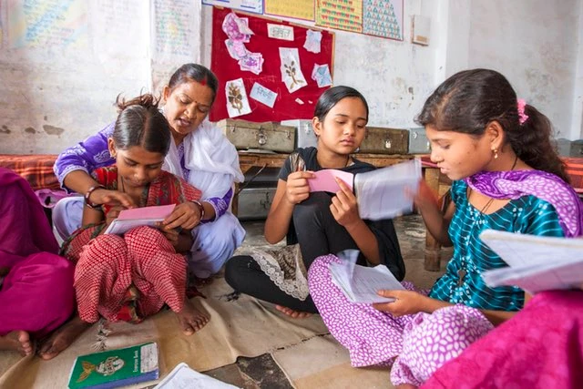 Lack of ‘safe’ jobs keeping educated women from work in India