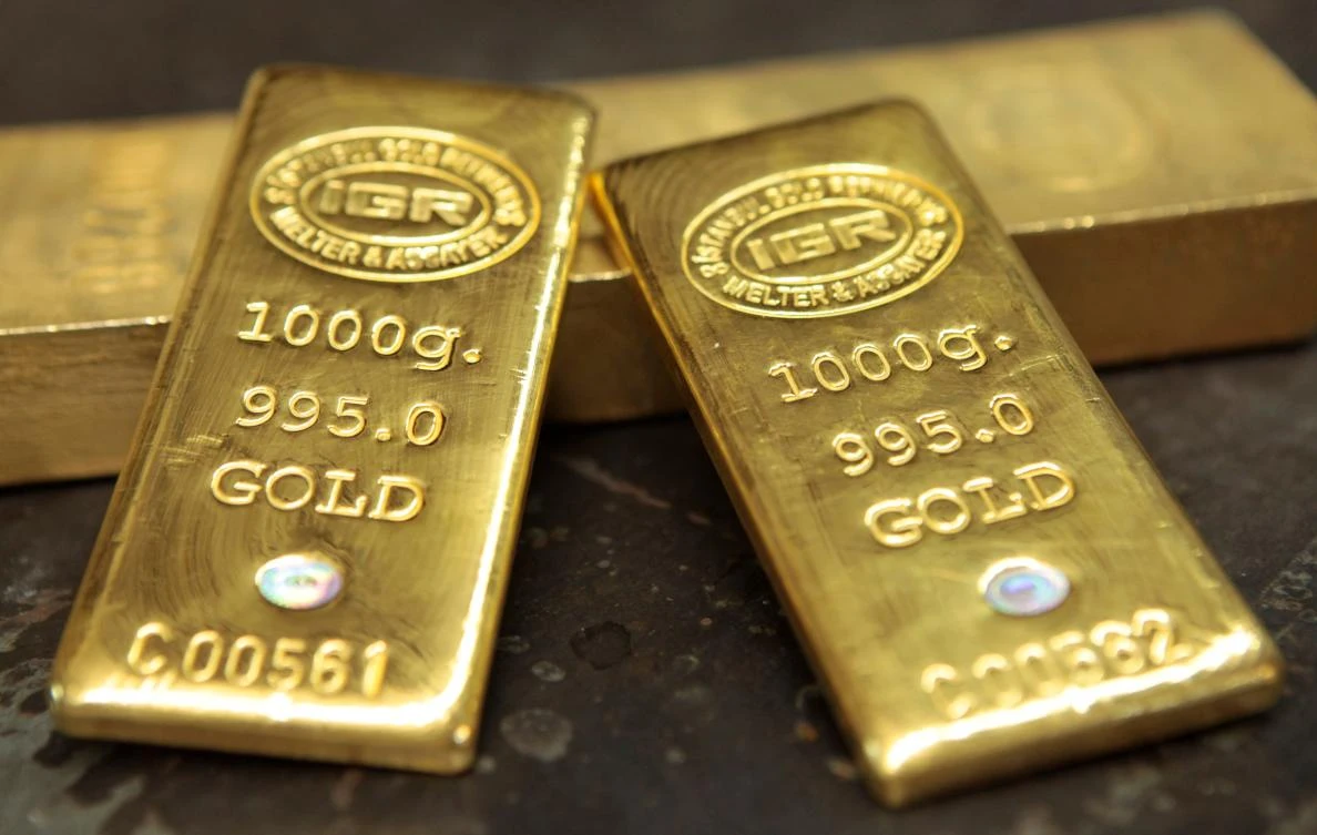 Gold gains after disappointing US jobs data