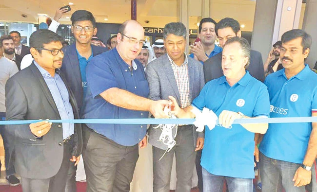 Artin Malatjalian, general manager of Red Sea Mall, inaugurates the Bzees store in Jeddah.