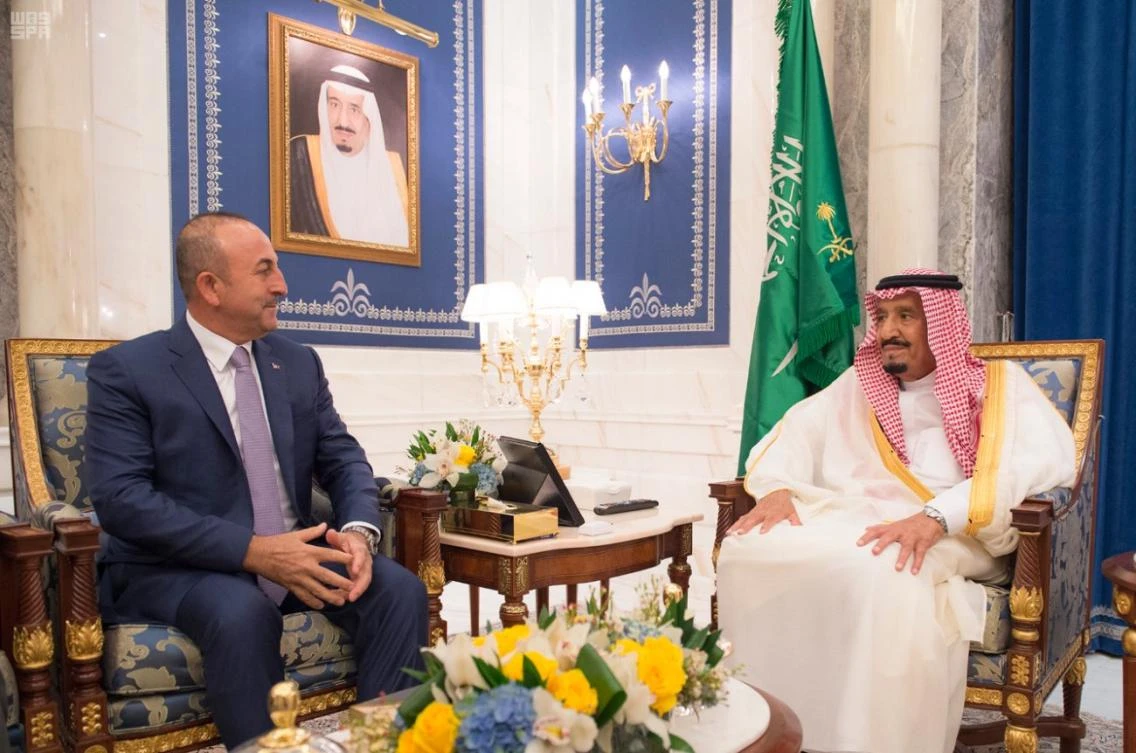 King Salman receives Turkish Foreign Affairs Minister. (SPA)