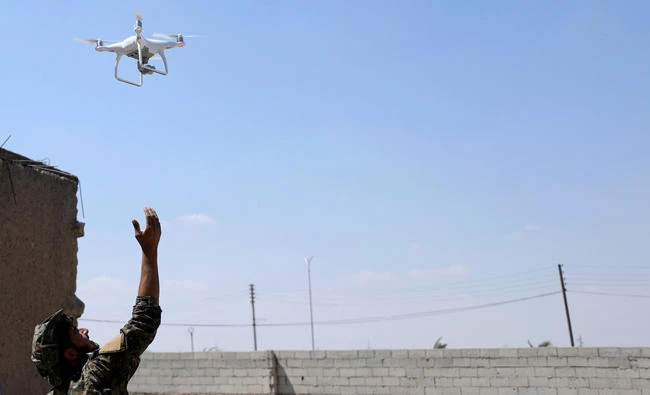 US warplane downs Syrian air force jet that bombed SDF fighters in Raqqa