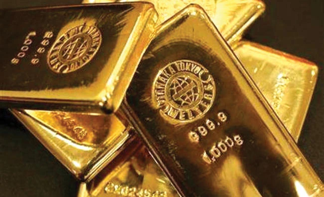Gold hits 5-week low on dollar rally