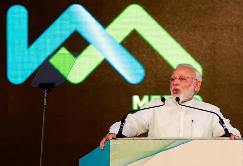 India's Prime Minister Narendra Modi addresses a gathering after he inaugurated Kochi Metro at a stadium in Kochi, India, June 17, 2017. (REUTERS)