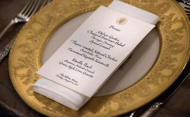 The special iftar dinner menu in the State Dining Room of the White House as seen on August 10, 2012. (AFP)