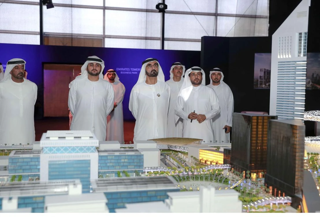 Sheikh Mohammed bin Rashid Al Maktoum, the Vice President and Prime Minister of the UAE and Ruler of Dubai, looks at a scale model of the Dh5 billion (SR5.1 billion) Emirates Towers Business Park project. (WAM)
