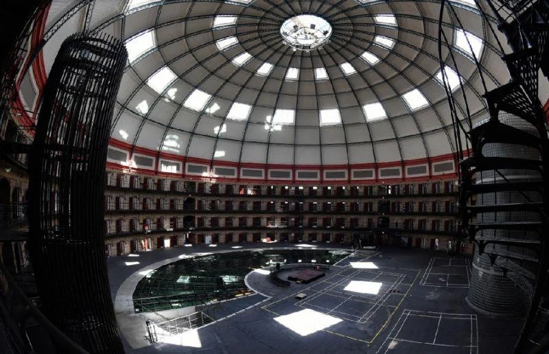 Life behind bars gets new twist in empty Dutch prisons.(AFP)