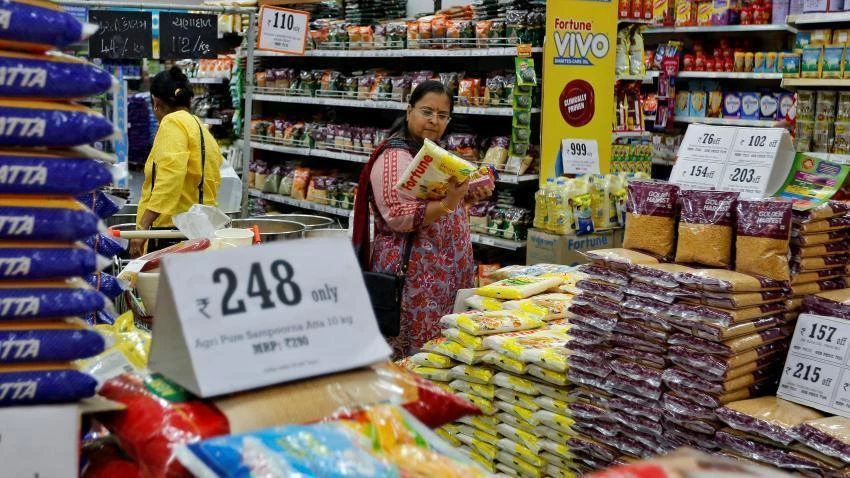 New Delhi has kept an inflation target of 4 percent, with room for a 2 percent increase or decrease. (Reuters)