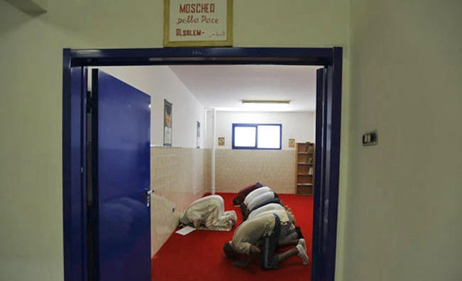 Italy uses imams in prisons to deter extremism among inmates
