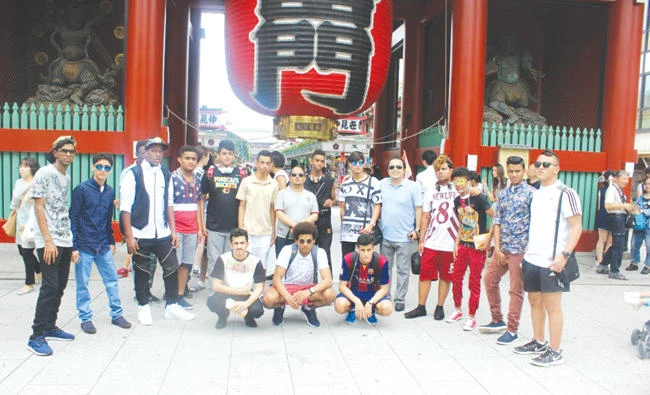 The program recognizes orphaned children aged 14-18 who have consistently achieved high levels of school performance, taking them on an annual trip abroad.