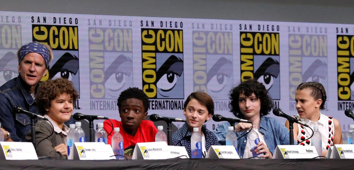 Cast members (L-R) Matthew Modine, Gaten Matarazzo, Caleb McLaughlin, Noah Schnapp, Finn Wolfhard and Millie Bobby Brown at a panel for "Stranger Things" during the 2017 Comic-Con International Convention in San Diego, California, U.S., July 22, 2017. (REUTERS)