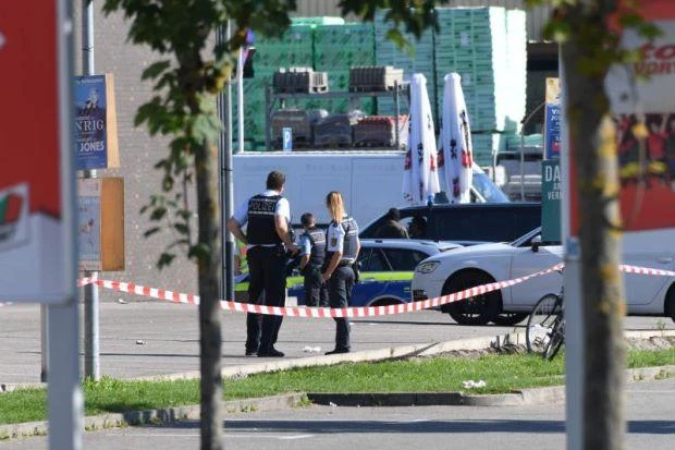 Police stand near the disco Club Grey in the southern German town of Konstanz, where a gunman opened fire. (AFP)