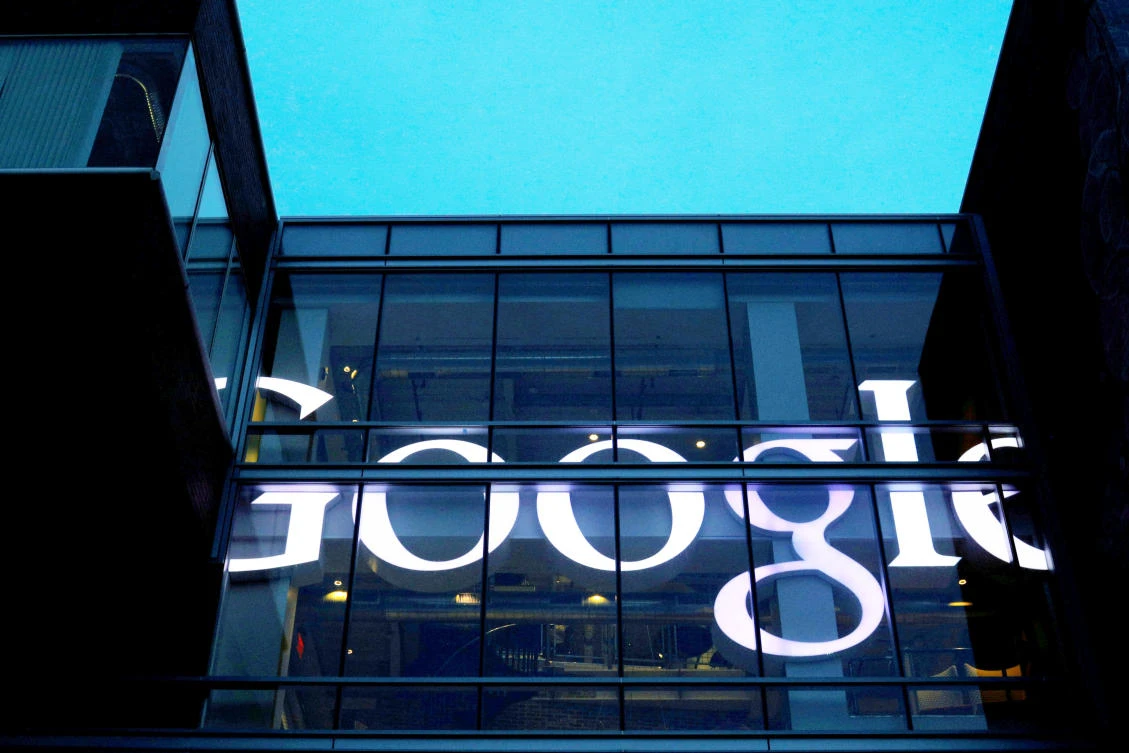Google is furious at a proposal to force Internet aggregators to pay newspapers for displaying snippets of their articles online. (Reuters)