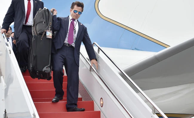 In this photo taken July 28, 2017, White House communications director Anthony Scaramucci, arrives at Long Island MacArthur Airport with US President Donald Trump. (AFP photo)