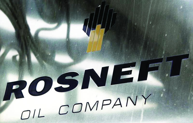 Russia’s largest oil producer Rosneft reported an 11.1 percent year on year rise in second quarter crude oil output on Friday but is sticking to Russia’s pledge to curb production. (Reuters)