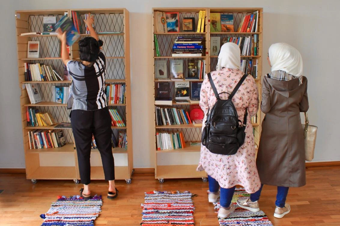 Migrant center in Berlin brings Germany Arabic culture