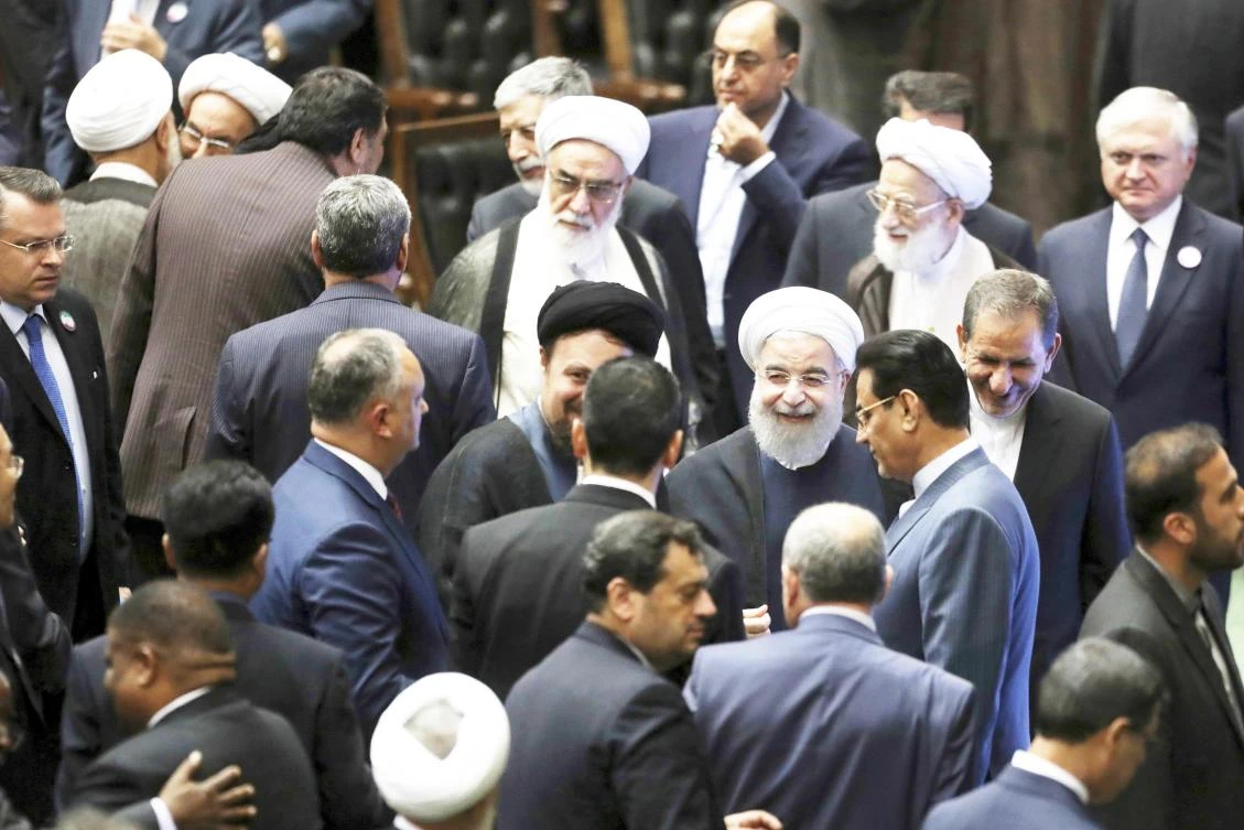 Rouhani under fire for male-only Cabinet
