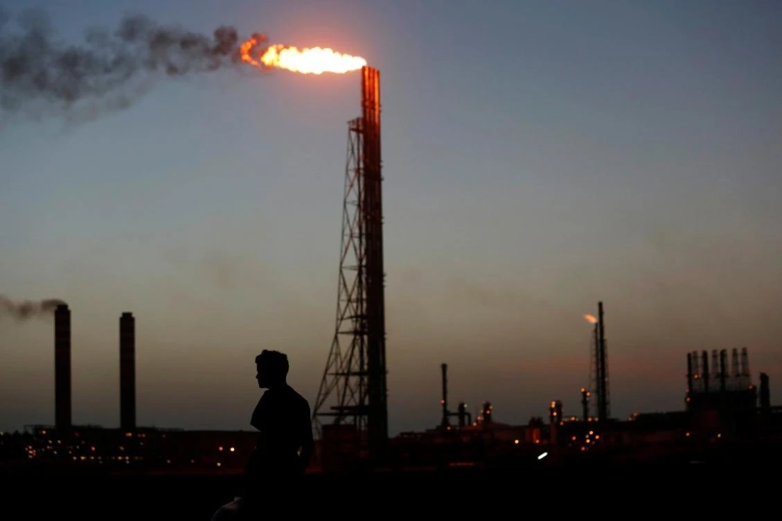Russia and other non-OPEC producers are cutting production to help support oil prices. (Reuters)