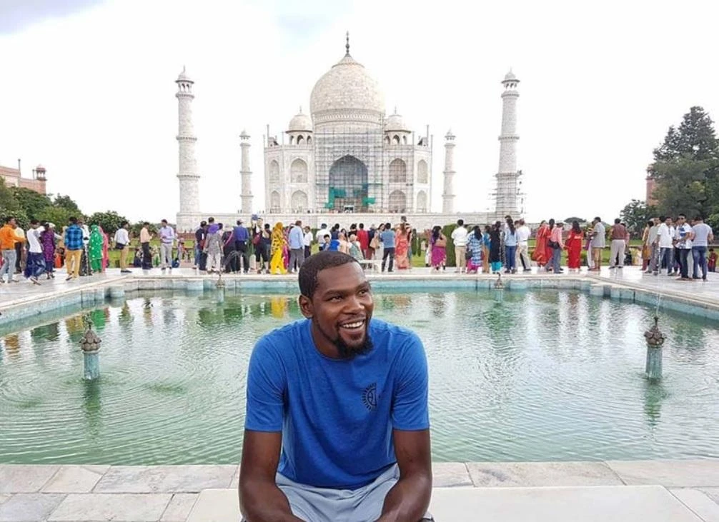 Durant said he plans to return to India to run more basketball camps and that he meant no disrespect. (Photo courtesy: Facebook)