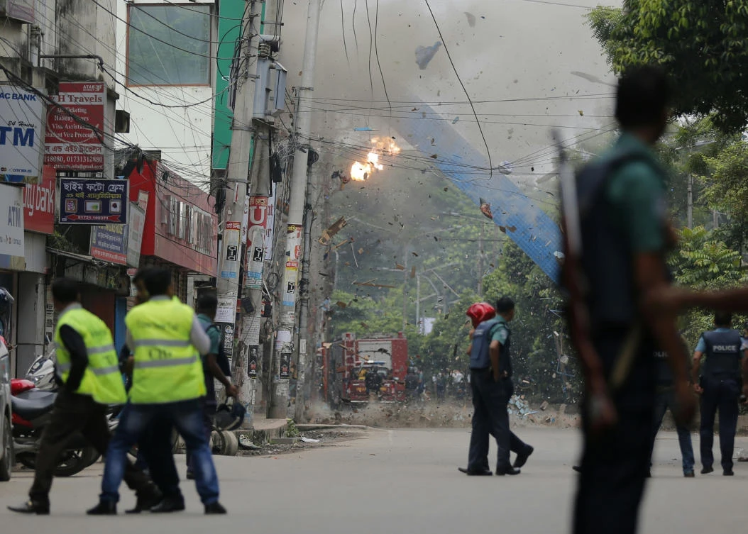 Suspected Islamist militant killed in Bangladesh raid