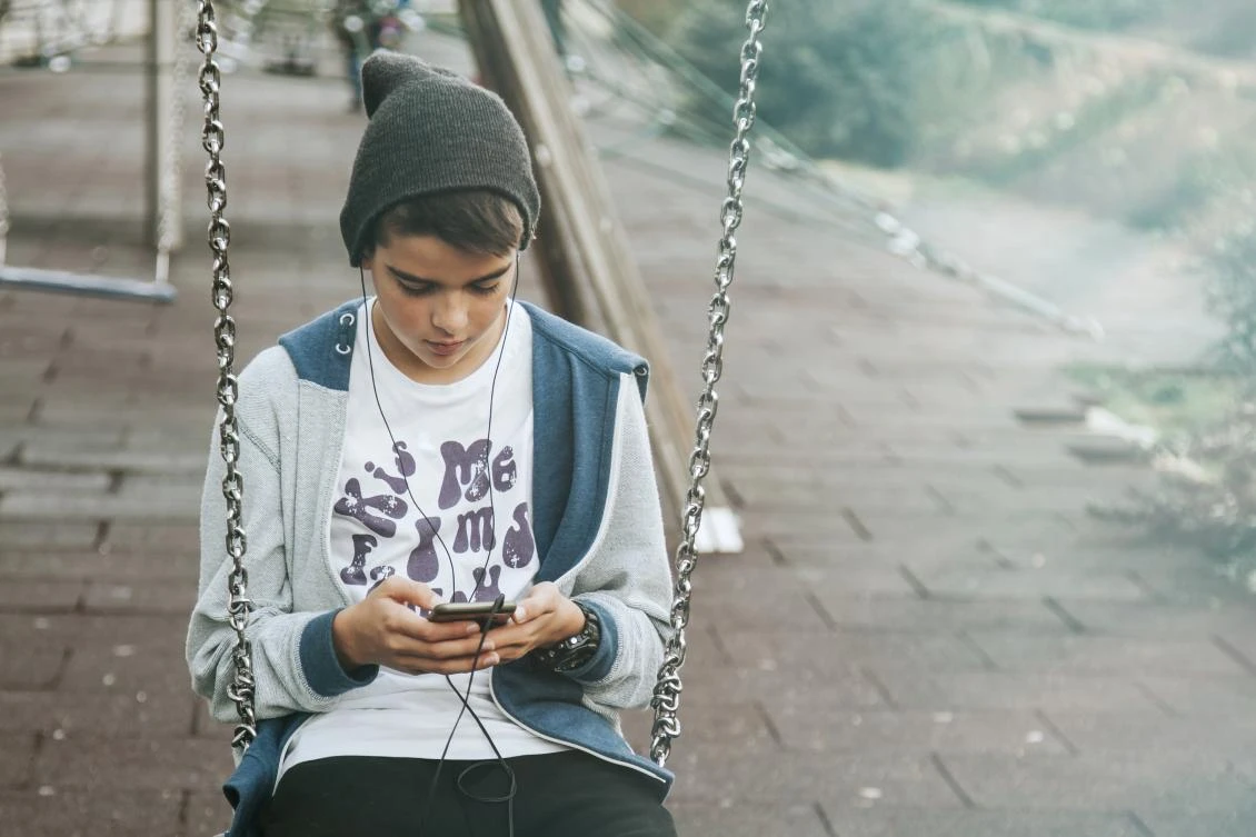 Social media and smartphones will lead to illiterate children in a generation warns author Howard Jacobson (Shutterstock)