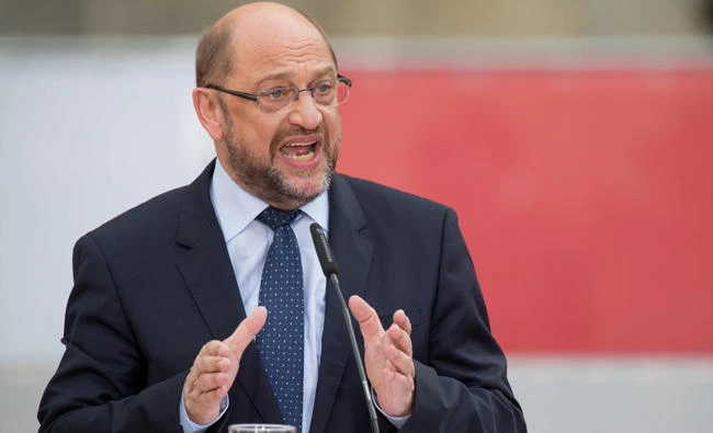 Merkel challenger advocates removal of US nuclear weapons