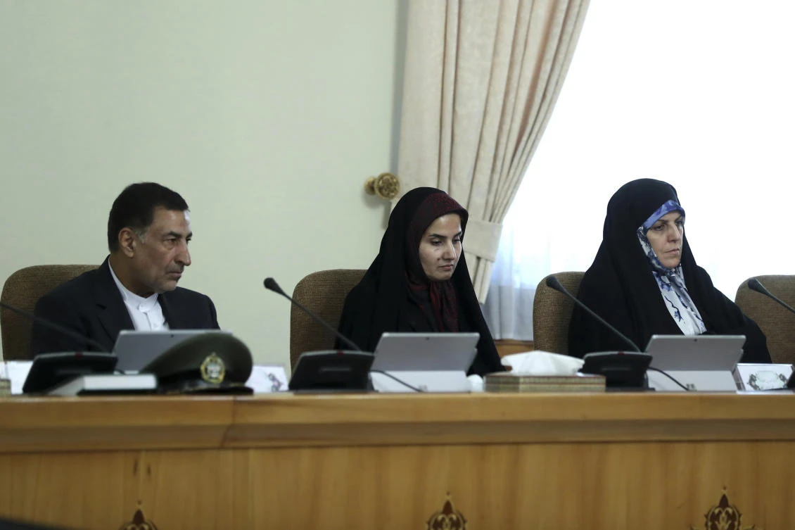 Chador in, hijab out: Iran VP’s wardrobe draws criticism