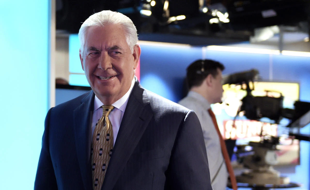 Secretary of State Rex Tillerson leaves the set following a television interview in Washington, on August 27, 2017. (File photo by AP)