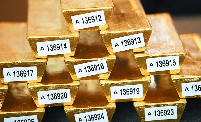Gold hits 9.5-month high on Korean peninsula tension