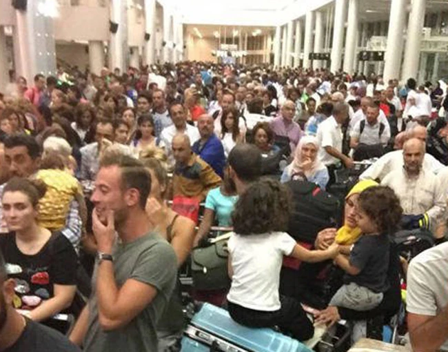 Overcrowding at Beirut's Rafic Hariri International Airport has led to accusations of some airport officials demanding bribe from those who want to have their travel procedures expedited. (Supplied photo)