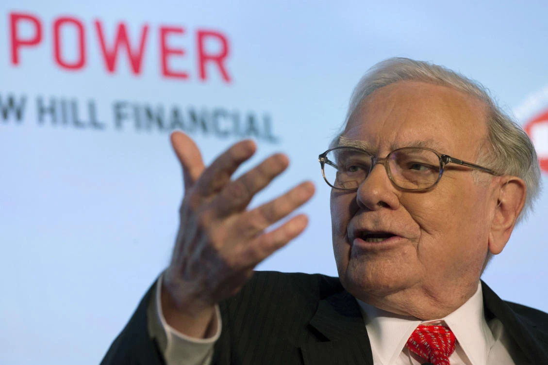 Warren Buffett becomes Bank of America’s top shareholder