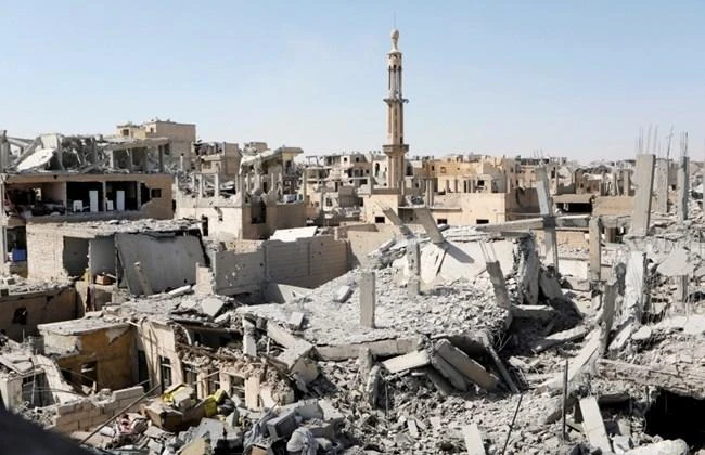 In this file photo, damaged buildings are pictured during the fighting with Daesh's fighters in the old city of Raqqa, Syria, August 19, 2017. (File photo by REUTERS)