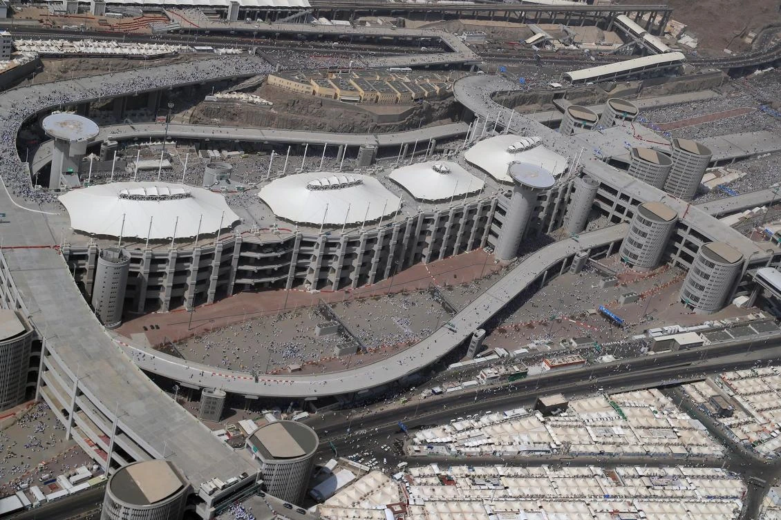 Special aerial footage showing the ‘stoning of Satan’ ritual, holy sites and Grand Mosque.