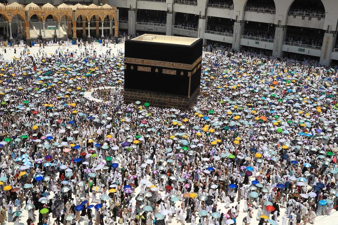 Special aerial footage showing the ‘stoning of Satan’ ritual, holy sites and Grand Mosque.
