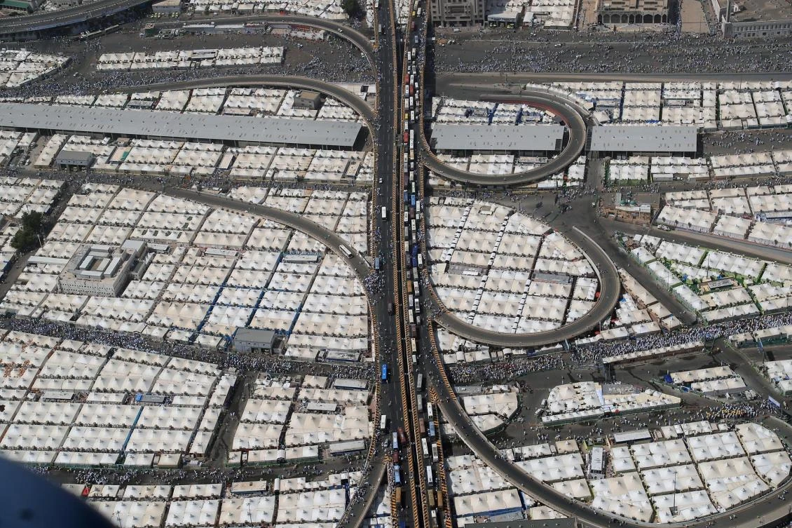 Special aerial footage showing the ‘stoning of Satan’ ritual, holy sites and Grand Mosque.