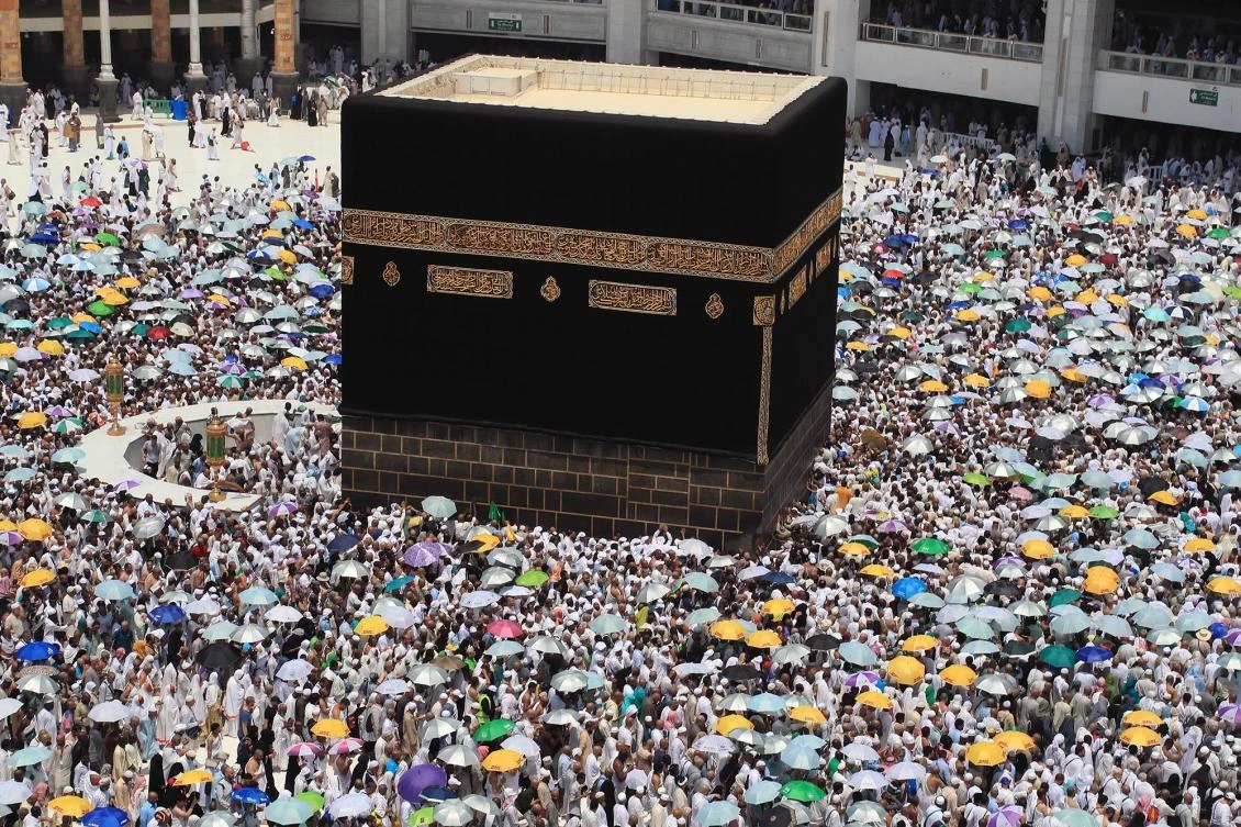 Special aerial footage showing the ‘stoning of Satan’ ritual, holy sites and Grand Mosque.