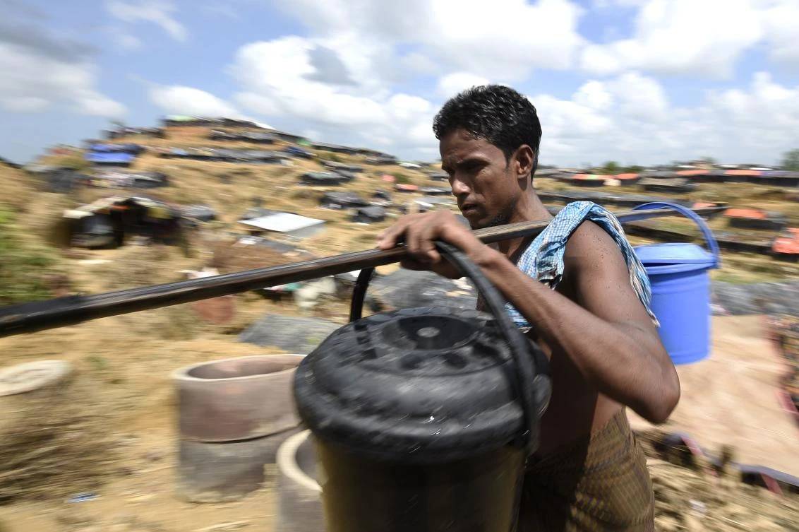 Fear of epidemic disaster as disease stalks Rohingya camps