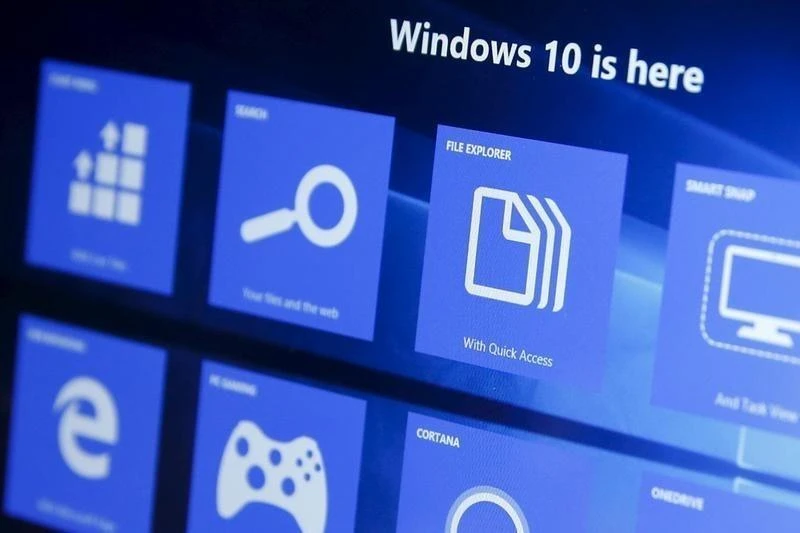 Microsoft pushes ‘mixed reality’ features with Windows 10 update