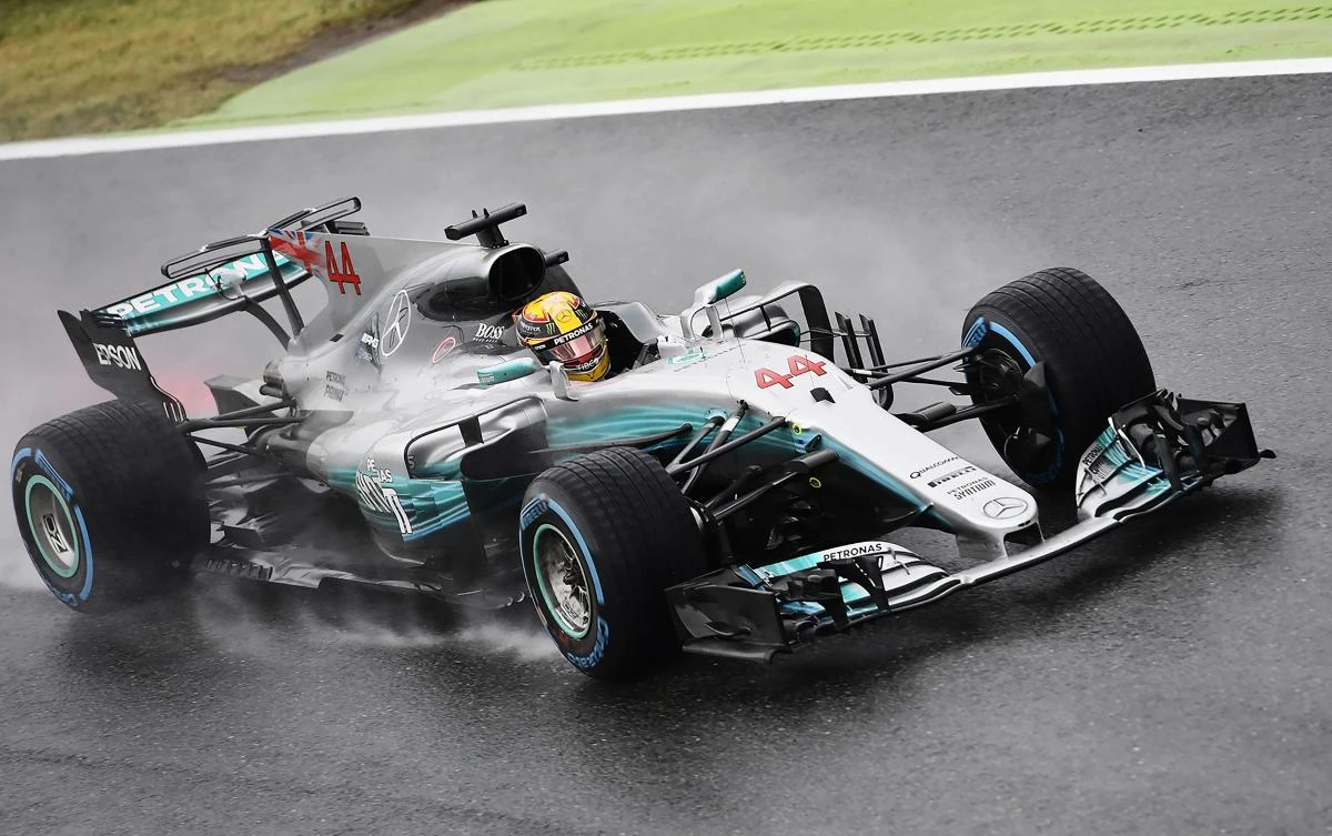 Mercedes’ British driver Lewis Hamilton competes to win the pole position during the qualifying session at the Autodromo Nazionale circuit in Monza ahead of the Italian Formula One Grand Prix, on September 2, 2017. (AFP)