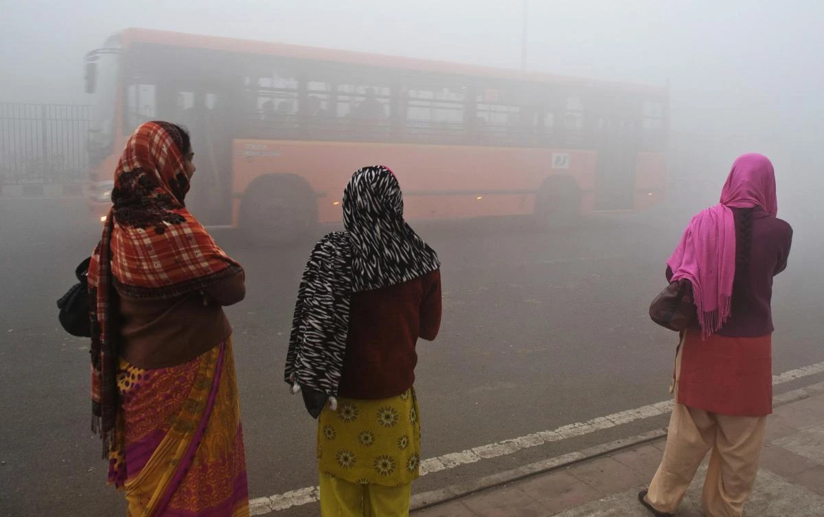 India’s smog and dust is sapping solar power generation by more than 25 percent, far beyond levels previously thought. (AFP)