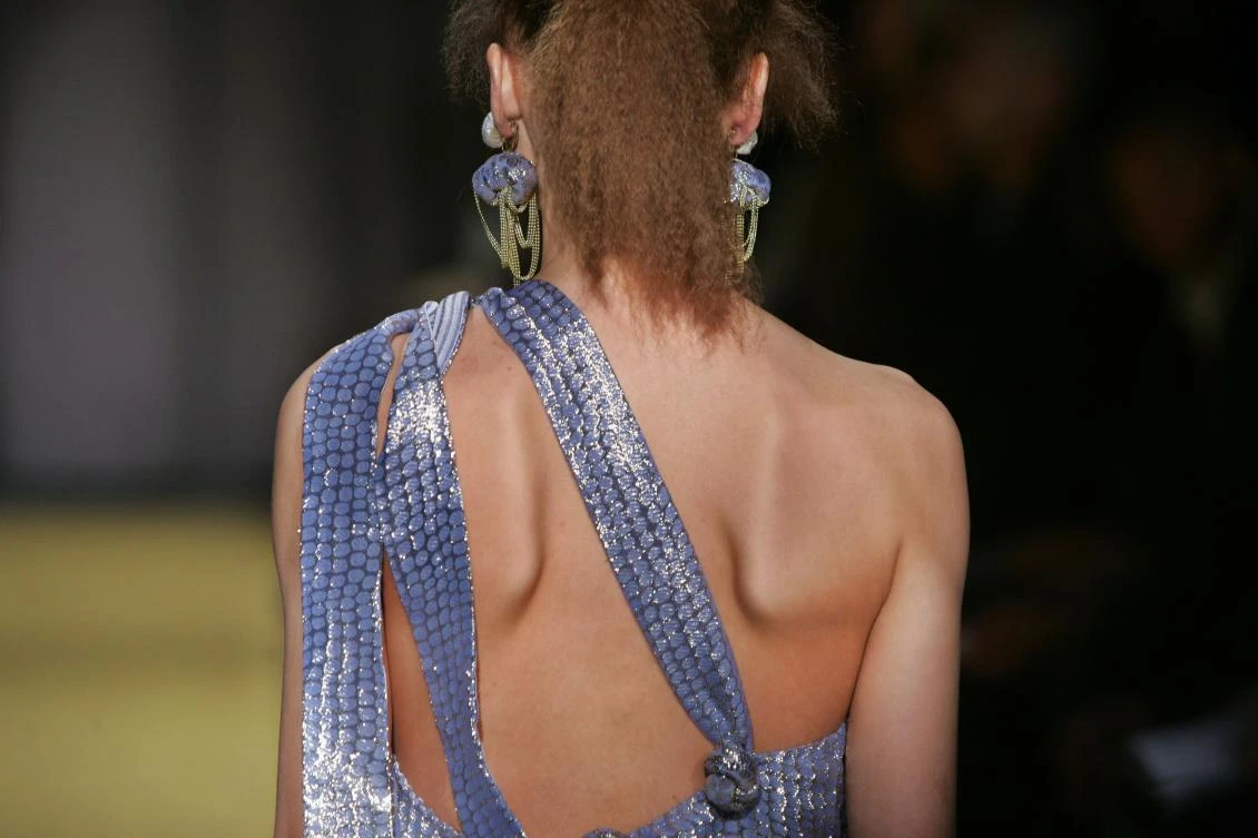 French fashion giants ban ultra-thin models