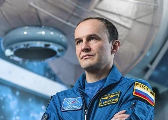 Russian astronaut Sergey Ryazanskiy’s photos he takes at work are out of this world — they really are. (Instagram)