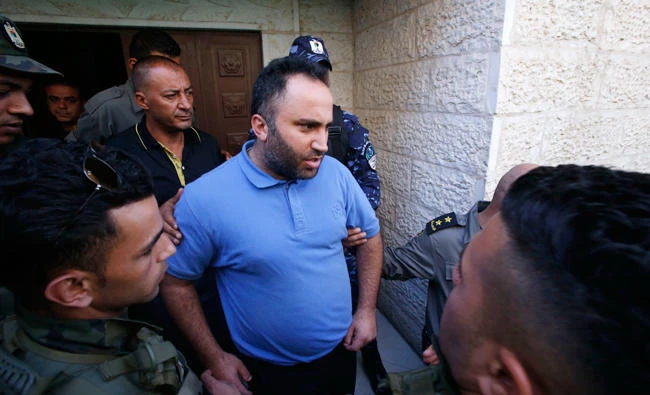 Palestinian court grants bail to prominent activist